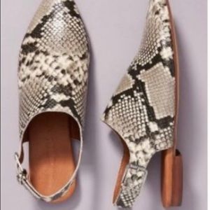 Gee Wawa Slingback Snakeskin Flats NEW
